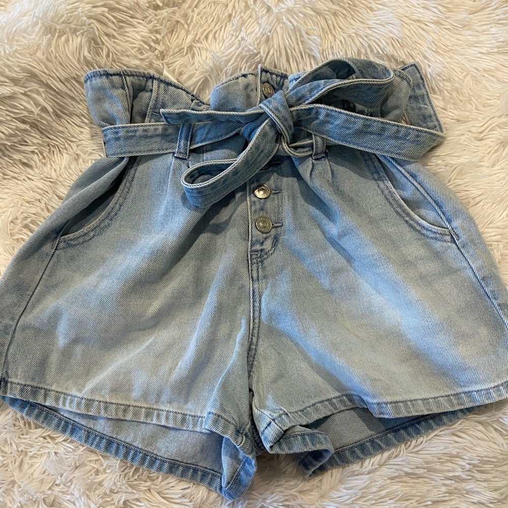 American eagle tie shorts, size 8